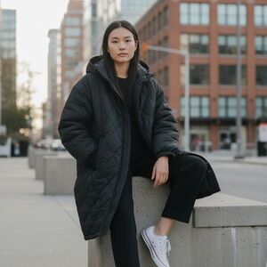 Bluivy Black Quilted Jacket